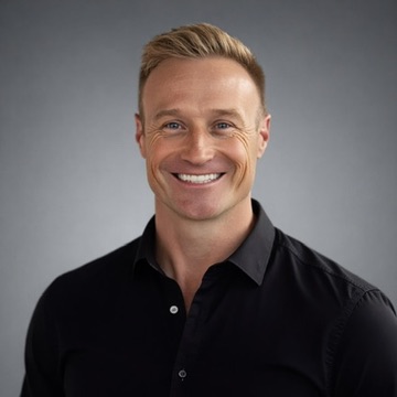 Jonathan Wilder smiling